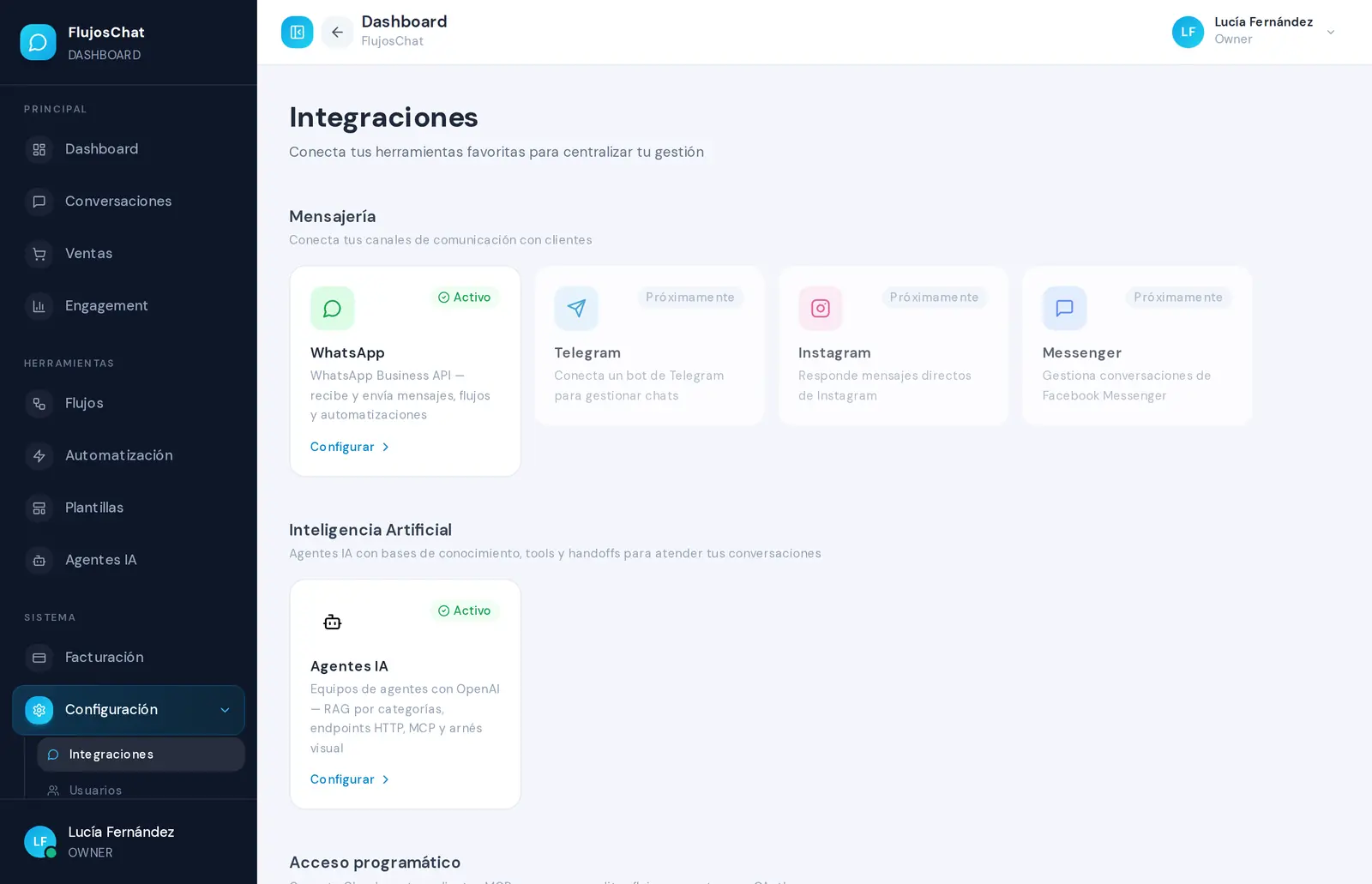 Busca la tarjeta de WhatsApp dentro de Mensajería y entra desde ahí antes de elegir el método de conexión.